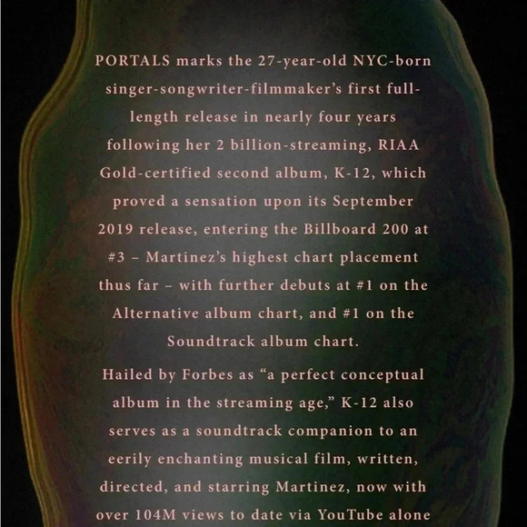 HTF Melanie Martinez NO LUNCHBOX FRIENDS PULLOVER SWEATSHIRT HOT TOPIC RARE FIND - Picture 4 of 7